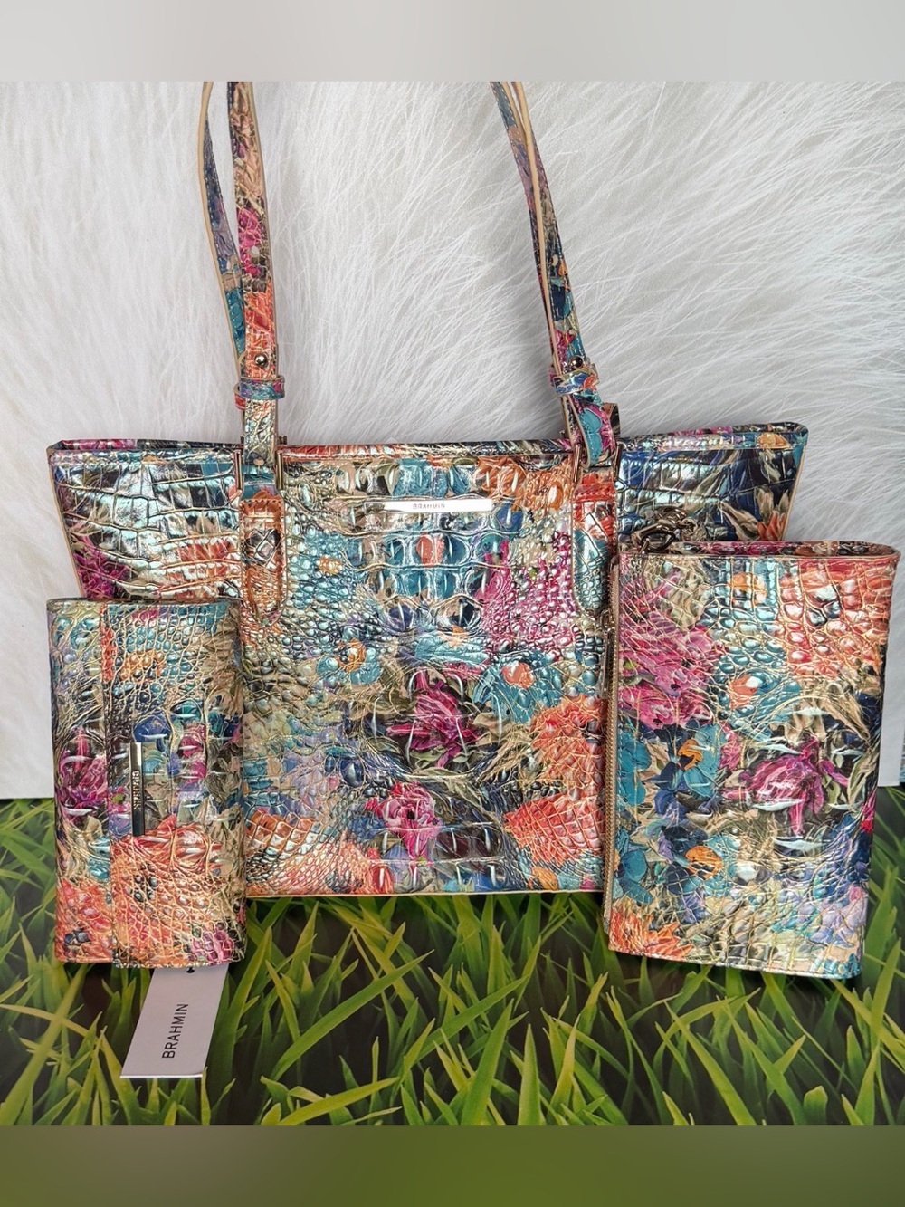 HTF 3 PIECE SET 🌼 BRAHMIN LASSO MED ASHER AND DAISY AND CORDELIA WALLET NWT FIRM - Picture 3 of 10